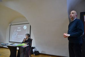 „Egy mázsa szén vagy egy marék gyémánt”