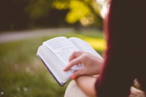 Nem Isten büntet, hanem a bűn bünteti magát Nem Isten büntet, hanem a bűn bünteti magát