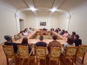 Kollégistáink látogatása főpásztorunknál